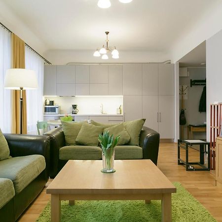 Saaresalu City Center Apartment Pärnu Extérieur photo