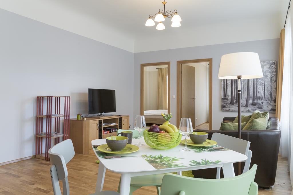 Saaresalu City Center Apartment Pärnu Extérieur photo